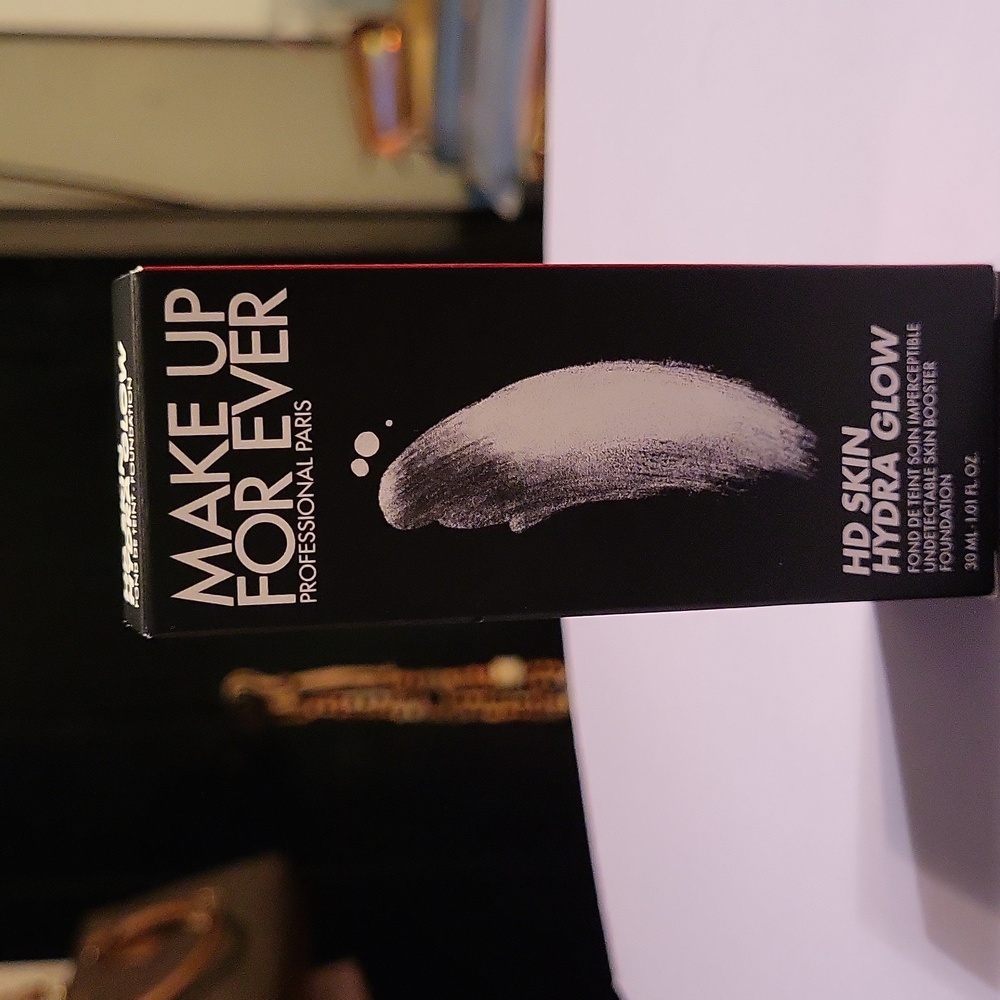 Makeup Forever HD Skin Hydra Glow Foundation: 1N14 (Beige), 30ml, NIB - Picture 7 of 8
